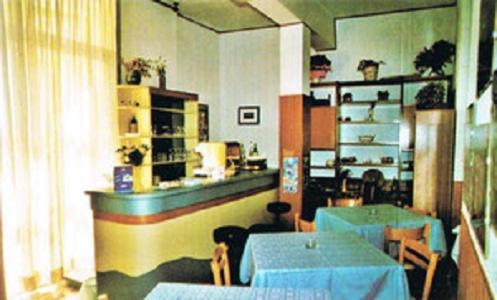 Albergo Villa-Brandi --- Pensione Completa --- Bellaria-Igea Marina Exteriör bild